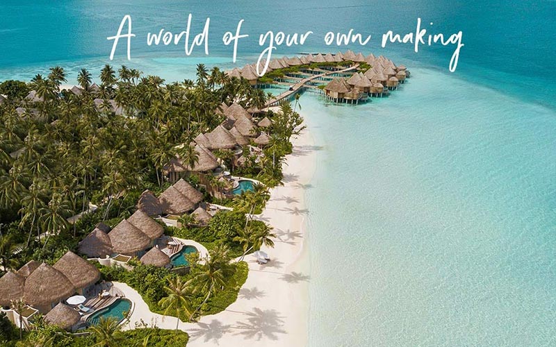 Luxury Resort with Fascinating Sea Views in Maldives 